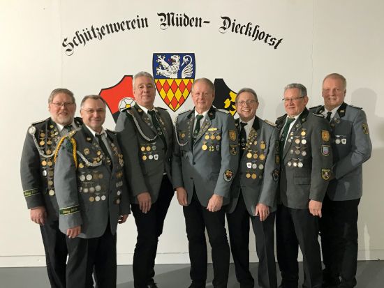 Zugvorstand 4.Zug